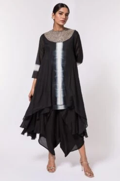 Aikeyah Black Shibori Kurta Set With Detachable Collar