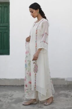 Begum Pret Ivory Hand Embroidered Shikara Kurta Set 8 Begum Pret Ivory Hand Embroidered Shikara Kurta Set -Echo Clothing Store 0403bp03 3