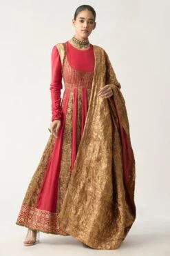 Itrh Red Zari Embroidered Anarkali Set