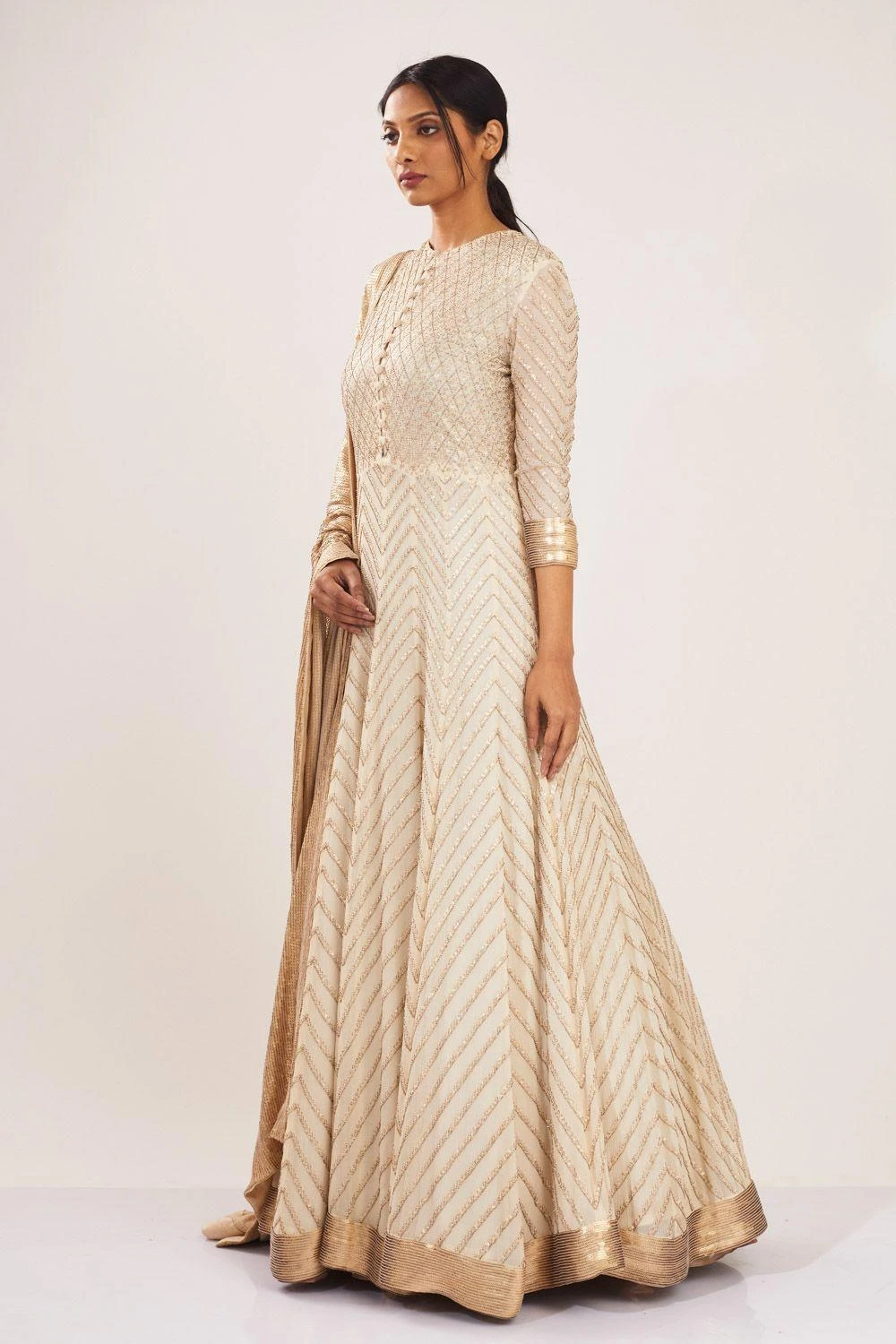 Nakul Sen Ivory Anarkali Set With Sequin Work 2 Nakul Sen Ivory Anarkali Set With Sequin Work - Image 2