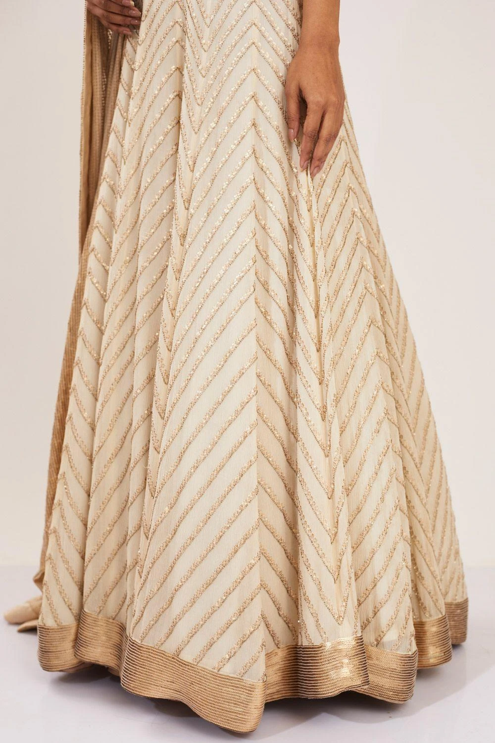 Nakul Sen Ivory Anarkali Set With Sequin Work 4 Nakul Sen Ivory Anarkali Set With Sequin Work - Image 4