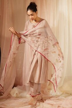 Sarang Kaur Grey Gul Stole 8 Sarang Kaur Grey Gul Stole -Echo Clothing Store 11523sk12 4