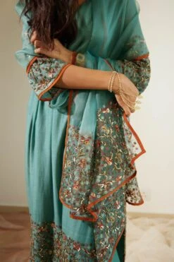 Sarang Kaur Blue Gulaal Stole -Echo Clothing Store 11523sk2 4