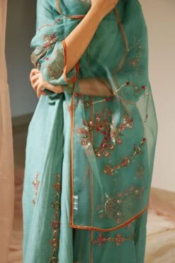 Sarang Kaur Blue Vrinda Stole 8 Sarang Kaur Blue Vrinda Stole -Echo Clothing Store 11523sk20 3