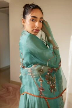 Sarang Kaur Blue Vrinda Stole 10 Sarang Kaur Blue Vrinda Stole -Echo Clothing Store 11523sk20 5