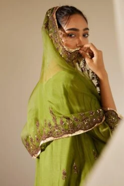 Sarang Kaur Green Poornima Stole 10 Sarang Kaur Green Poornima Stole -Echo Clothing Store 11523sk22 5