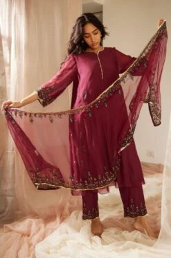 Sarang Kaur Purple Poornima Stole