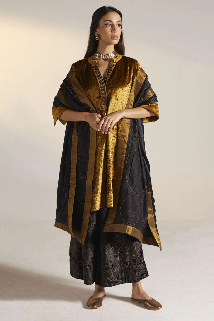 Shorshe Gold Hand Embroidered Kurta Set 1 Shorshe Gold Hand Embroidered Kurta Set