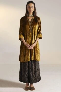 Shorshe Gold Hand Embroidered Kurta Set 9 Shorshe Gold Hand Embroidered Kurta Set -Echo Clothing Store 1211sh13 3