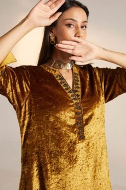 Shorshe Gold Hand Embroidered Kurta Set 12 Shorshe Gold Hand Embroidered Kurta Set -Echo Clothing Store 1211sh13 6