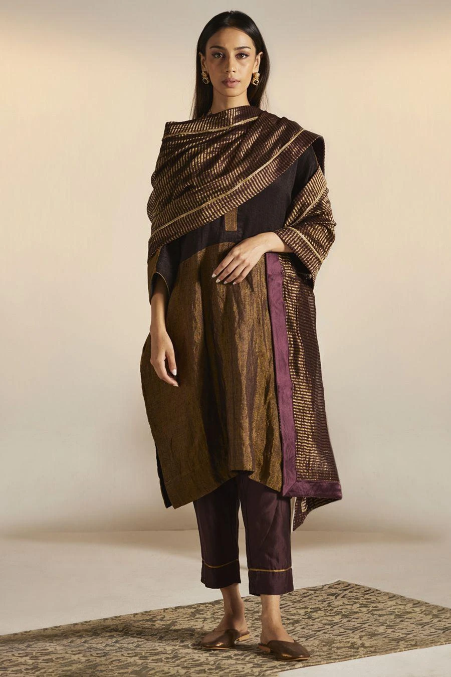 Shorshe Plum Handloom Tissue Striped Dupatta 1 Shorshe Plum Handloom Tissue Striped Dupatta