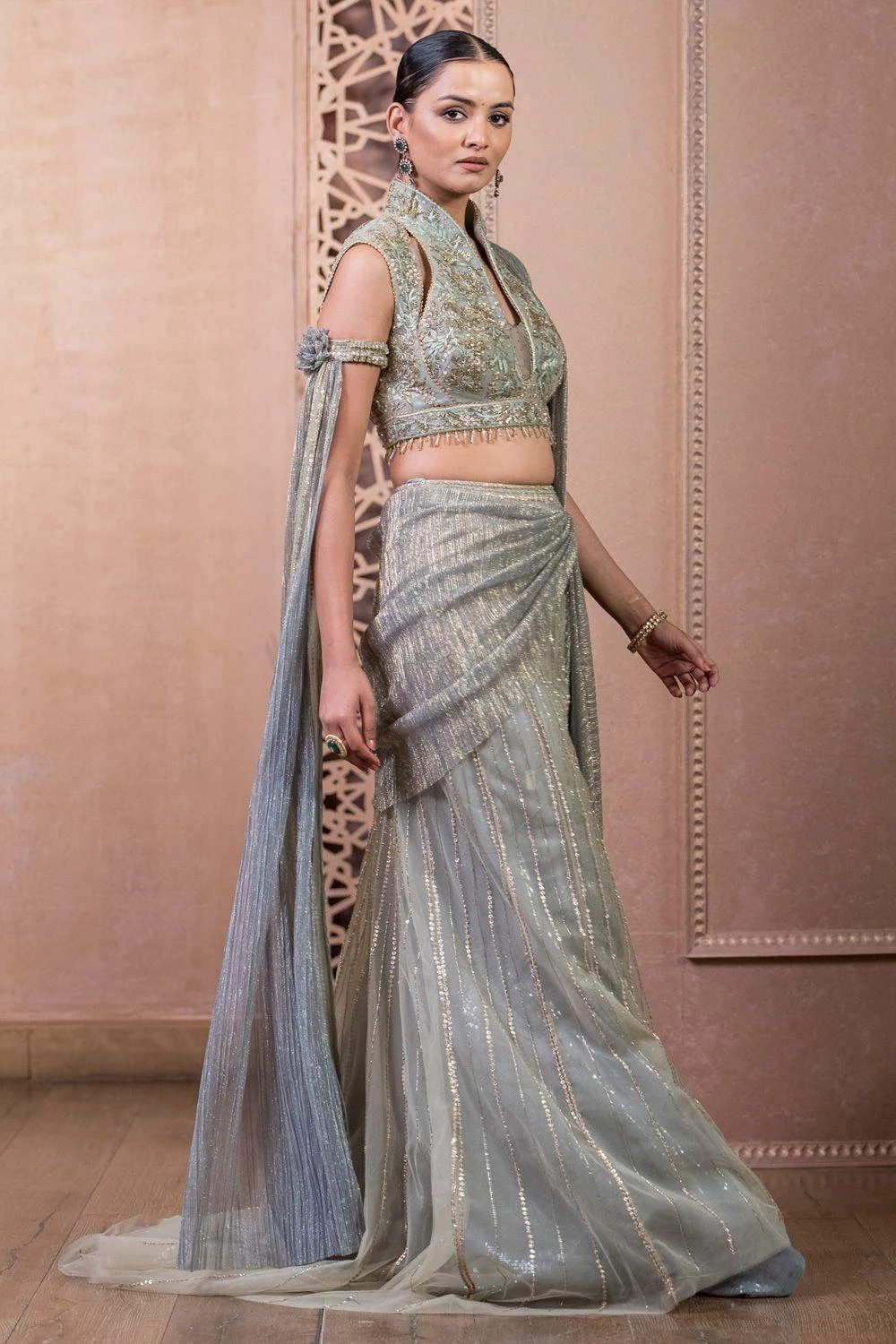 Tarun Tahiliani Palladium Blue Hand Embellished Concept Sari Set 2 Tarun Tahiliani Palladium Blue Hand Embellished Concept Sari Set - Image 2