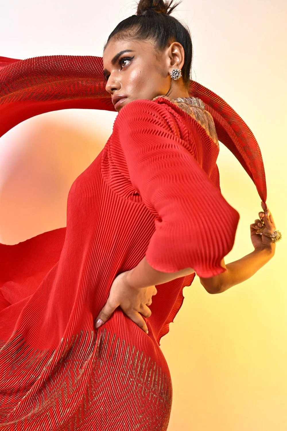 Kiran Uttam Ghosh Red Zardosi Embellished Wrap 2 Kiran Uttam Ghosh Red Zardosi Embellished Wrap - Image 2