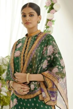 Rajdeep Ranawat Emerald Floral Printed Kurta Set 9 Rajdeep Ranawat Emerald Floral Printed Kurta Set -Echo Clothing Store 1303rr17 4 1