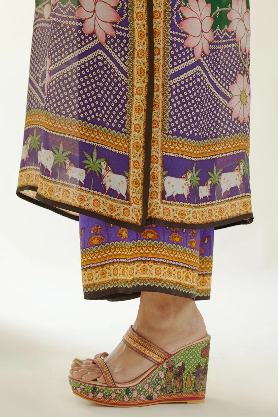 Rajdeep Ranawat Emerald Floral Printed Kurta Set 5 Rajdeep Ranawat Emerald Floral Printed Kurta Set - Image 5