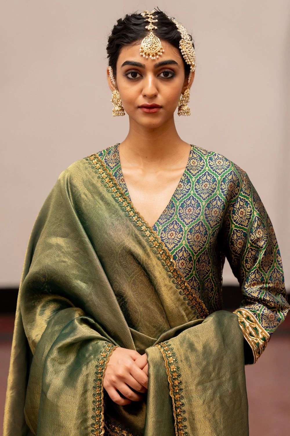 Mimamsaa Diti Embellished Dupatta 3 Mimamsaa Diti Embellished Dupatta - Image 3