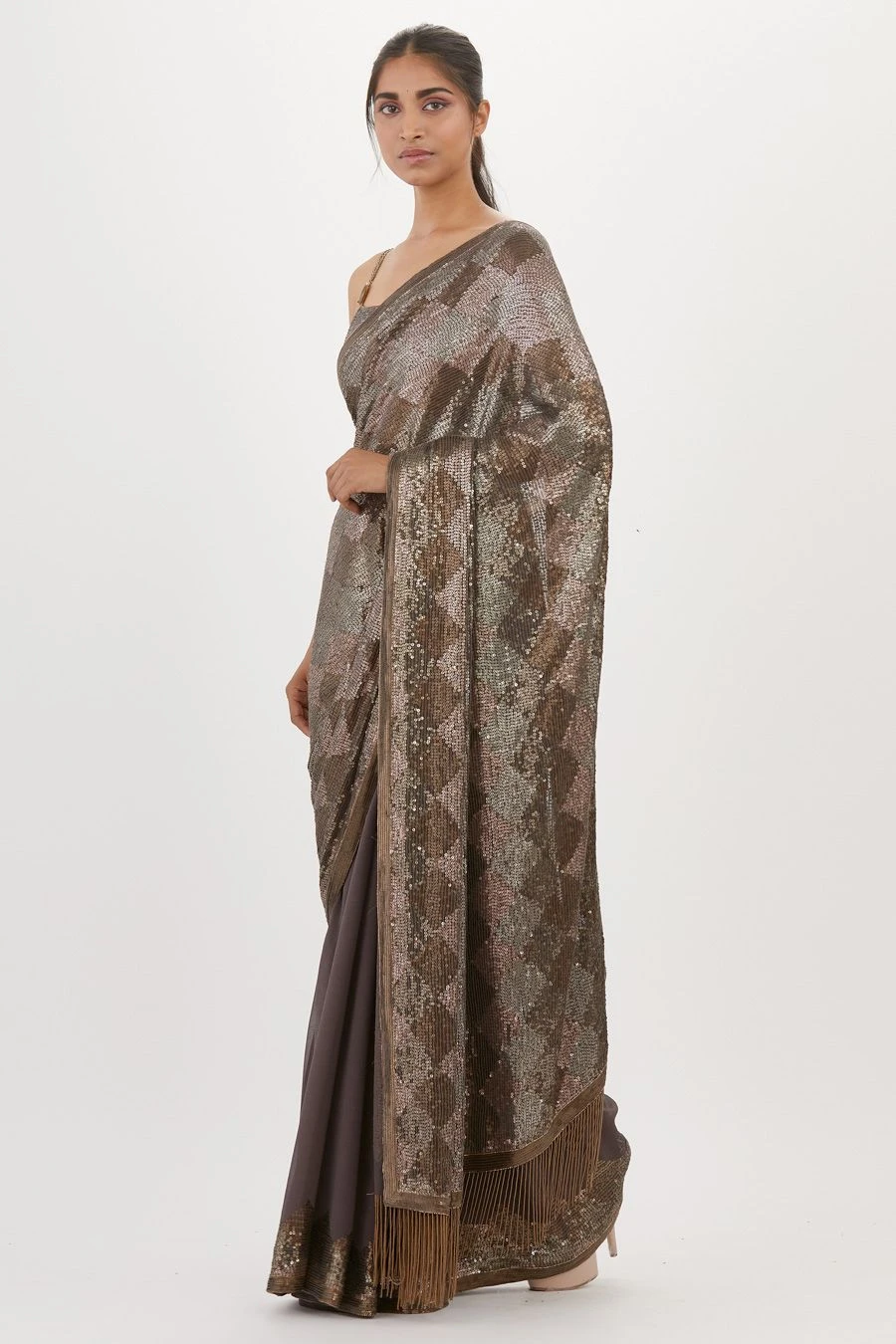 Nakul Sen Charcoal Sequinned Sari Set 2 Nakul Sen Charcoal Sequinned Sari Set - Image 2