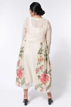 Half Full Curve Ecru Embroidered Overlay & Slip Dress -Echo Clothing Store 153hfc18 5