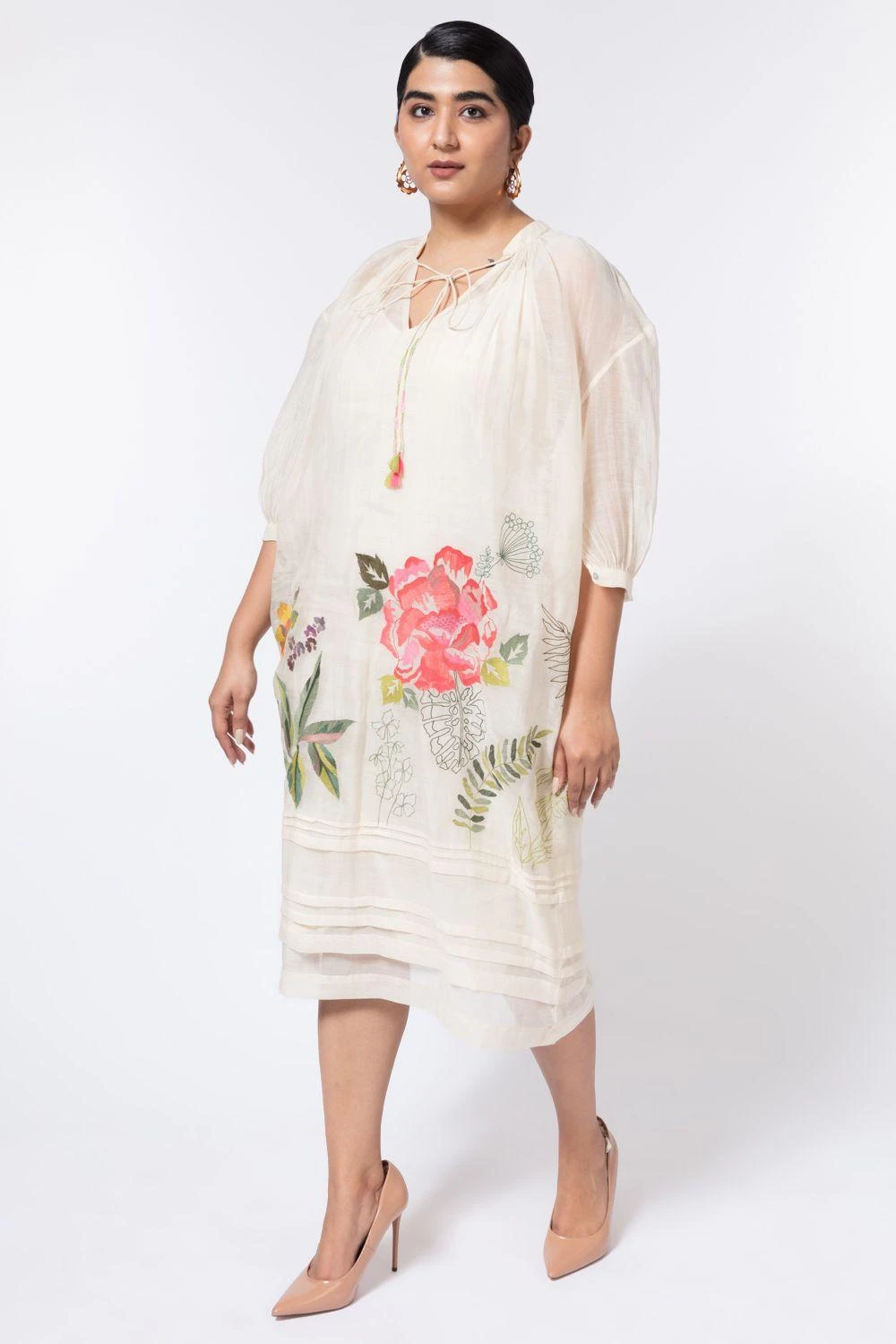 Half Full Curve Ivory Floral Embroidered Tunic Dress 2 Half Full Curve Ivory Floral Embroidered Tunic Dress - Image 2
