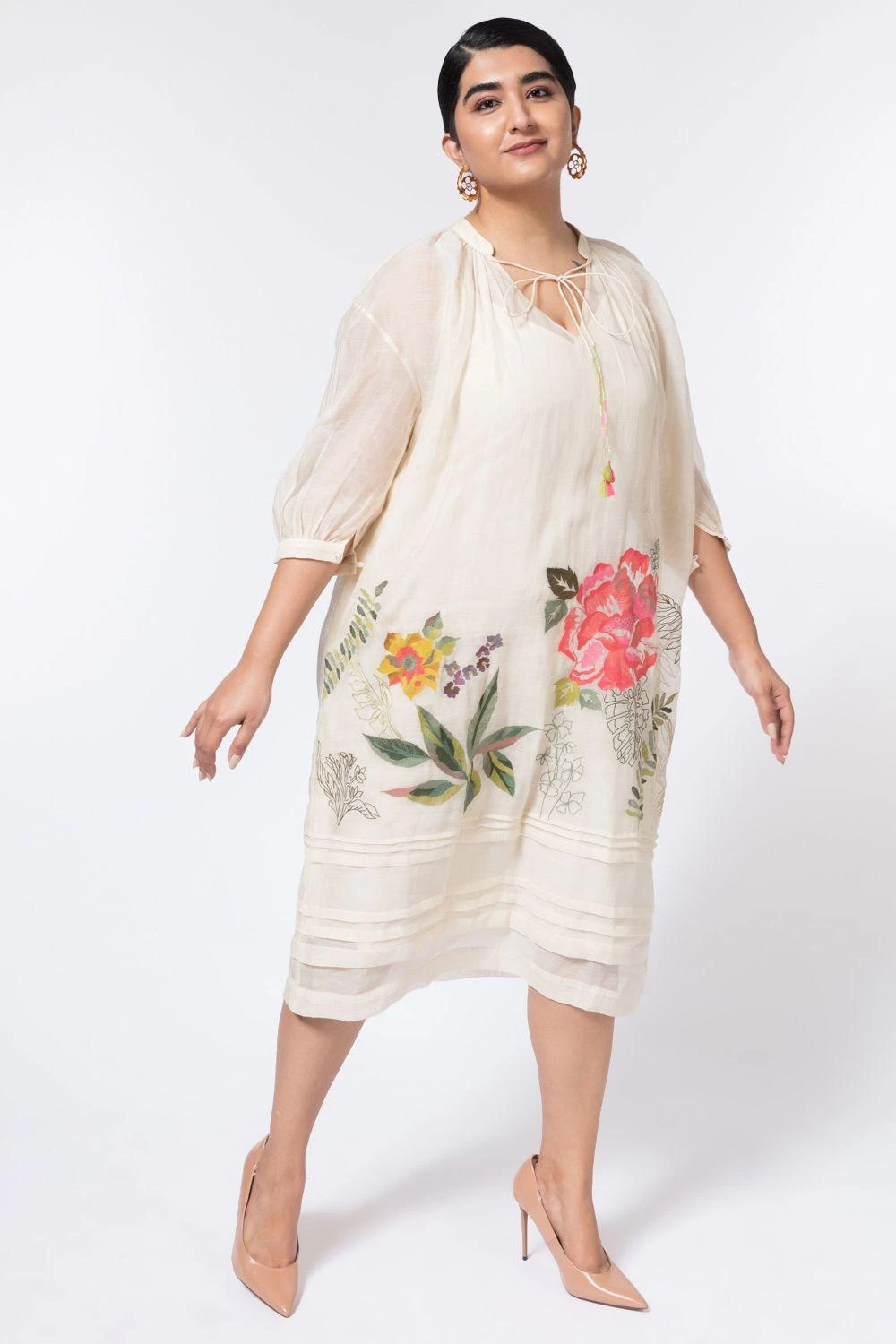 Half Full Curve Ivory Floral Embroidered Tunic Dress 3 Half Full Curve Ivory Floral Embroidered Tunic Dress - Image 3