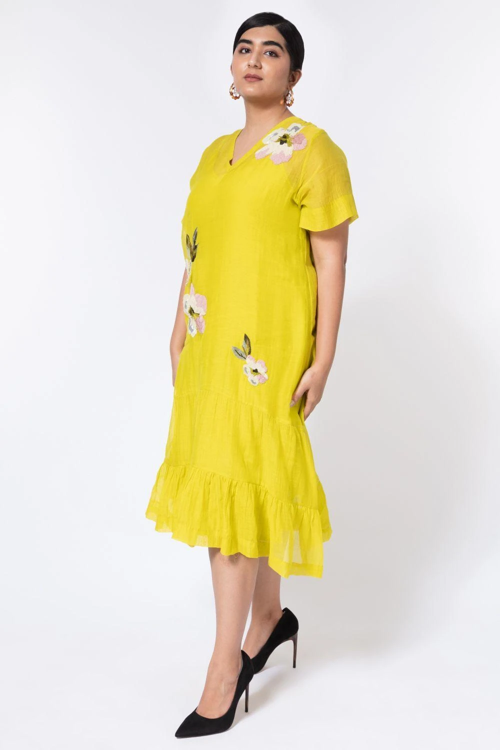 Half Full Curve Lime Green Floral Embroidered Midi Dress 2 Half Full Curve Lime Green Floral Embroidered Midi Dress - Image 2