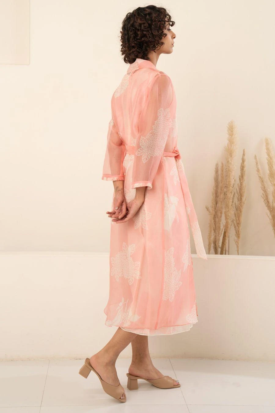 Arcvsh By Pallavi Singh Pink Floral Printed Jacket & Jumpsuit 2 Arcvsh By Pallavi Singh Pink Floral Printed Jacket & Jumpsuit - Image 2