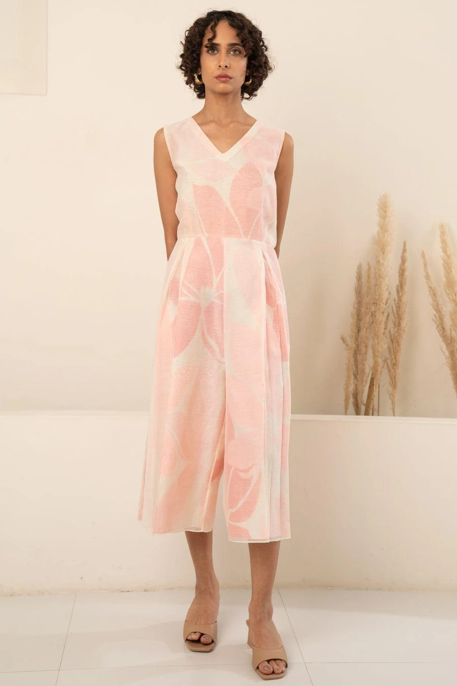 Arcvsh By Pallavi Singh Pink Floral Printed Jacket & Jumpsuit 3 Arcvsh By Pallavi Singh Pink Floral Printed Jacket & Jumpsuit - Image 3