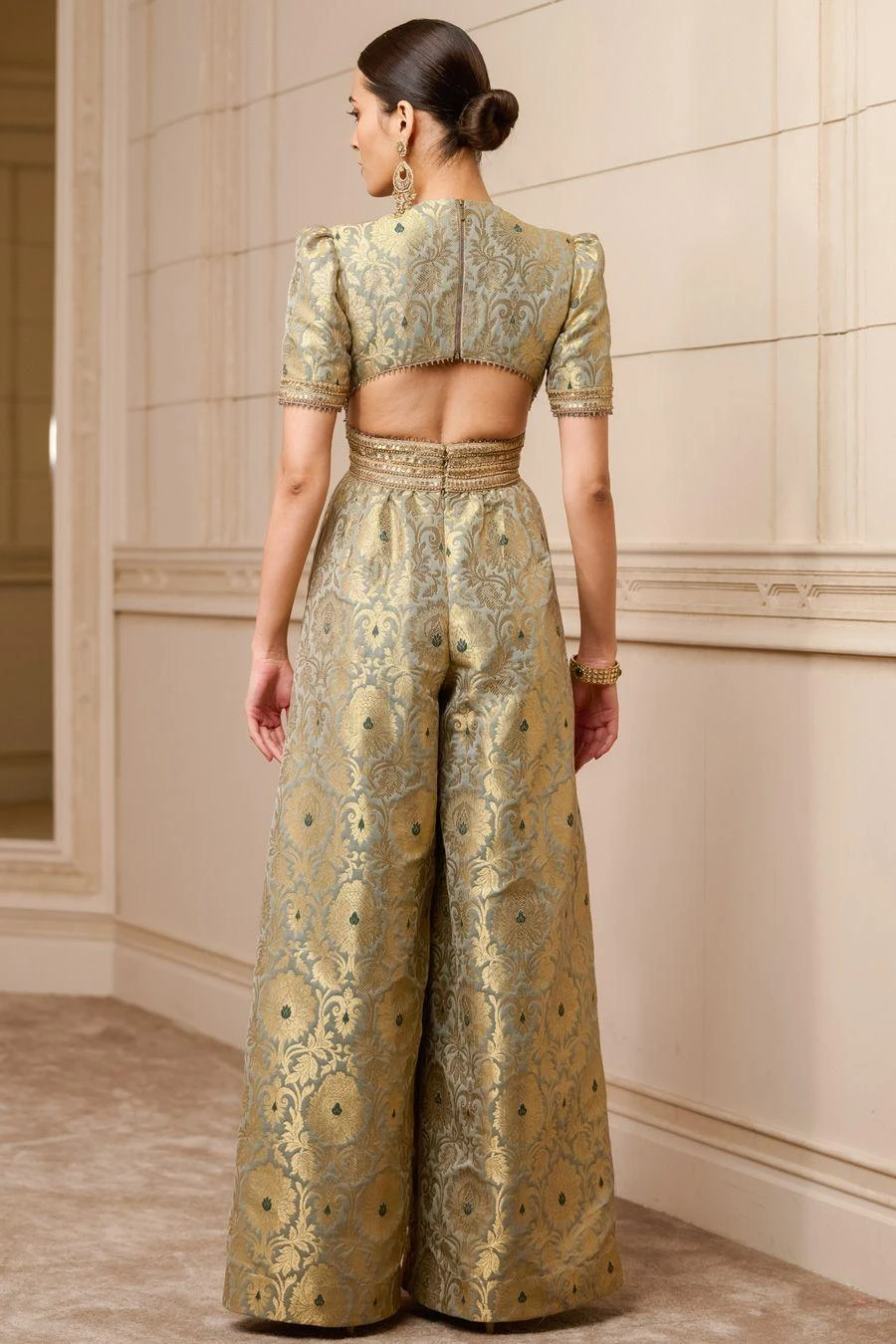 Tarun Tahiliani Oyster Brocade Jumpsuit 4 Tarun Tahiliani Oyster Brocade Jumpsuit - Image 4