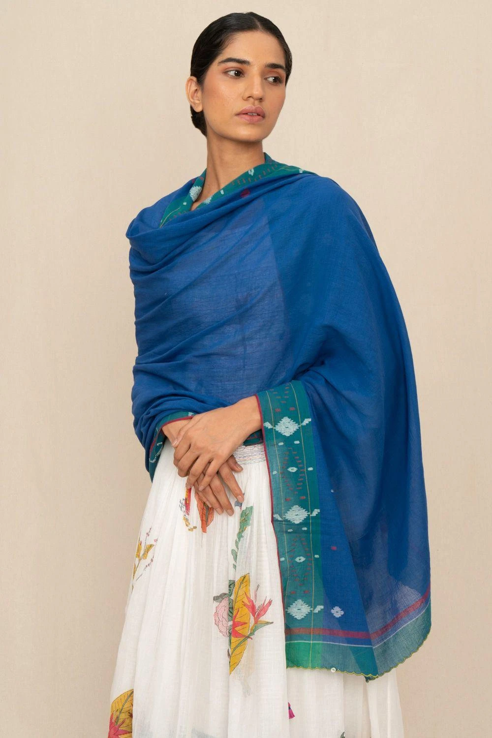 Injiri Artisanal Green Jamdani Scarf 2 Injiri Artisanal Green Jamdani Scarf - Image 2