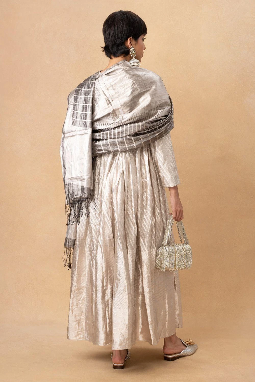 Hemang Agrawal Silver Tissue Kurta 4 Hemang Agrawal Silver Tissue Kurta - Image 4