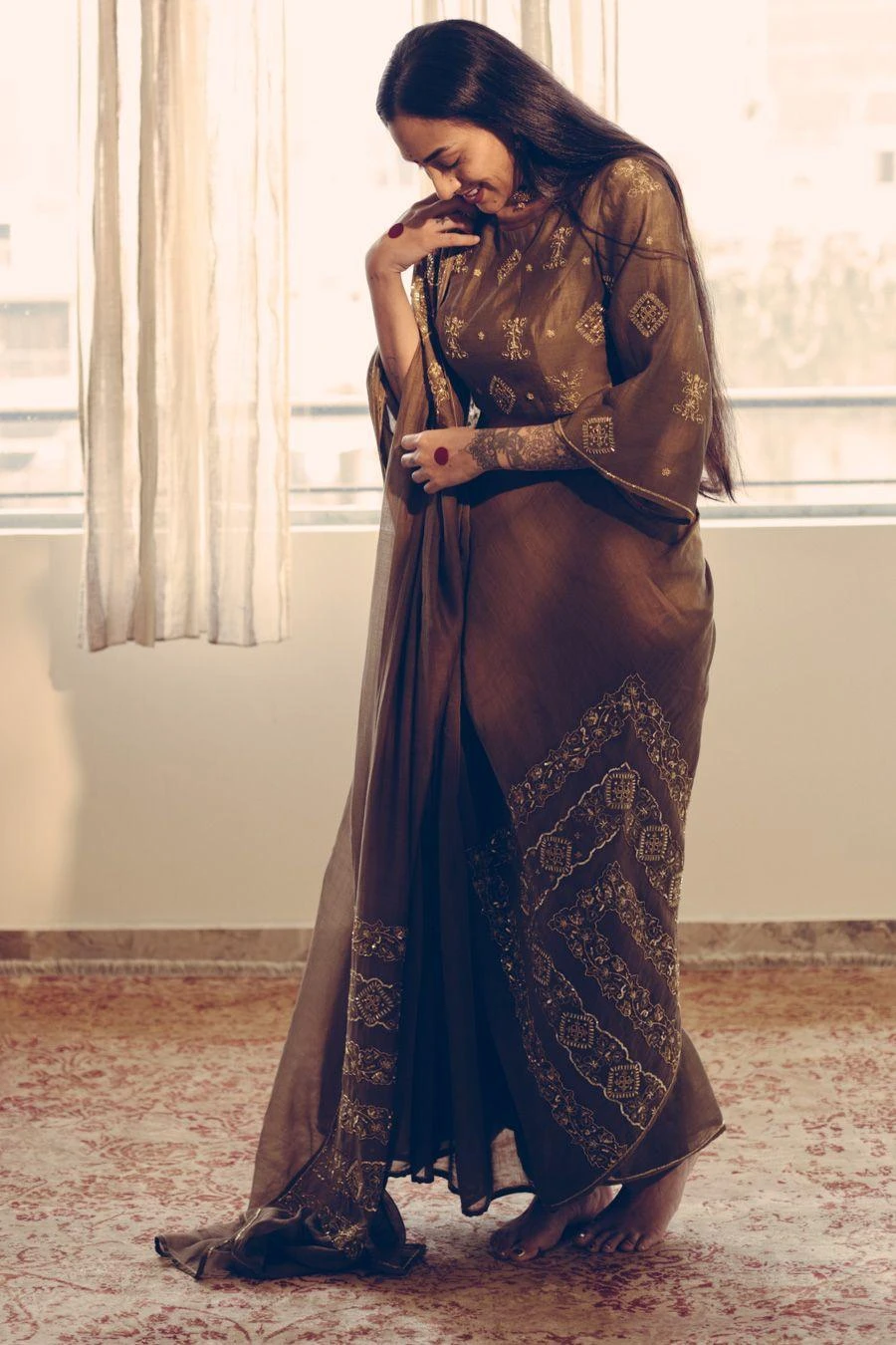 Sarang Kaur Olive Nizam Motif Sari 3 Sarang Kaur Olive Nizam Motif Sari - Image 3