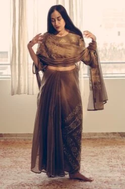 Sarang Kaur Olive Nizam Motif Sari 9 Sarang Kaur Olive Nizam Motif Sari -Echo Clothing Store 1712sk30 4