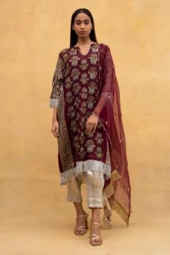 Echo Clothing Store 51 Heirloom By Rara Avis Maroon Hand Embroidered Banjara Kurta Set