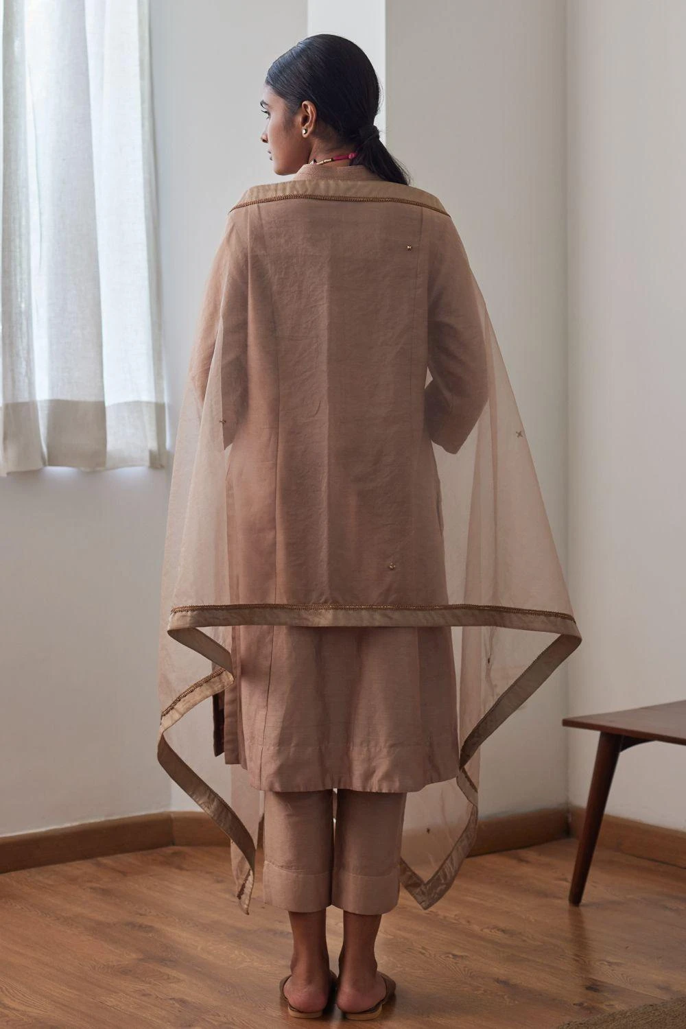 Shorshe Beige Hand Embellished Dupatta 4 Shorshe Beige Hand Embellished Dupatta - Image 4