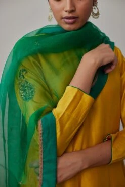 Shorshe Teej Green Hand Embellished Dupatta -Echo Clothing Store 17823se36 3