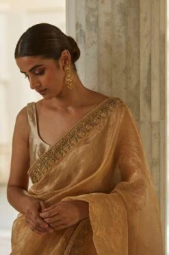 OhFab Gold Ujjwal Sari -Echo Clothing Store 1802oht33 4