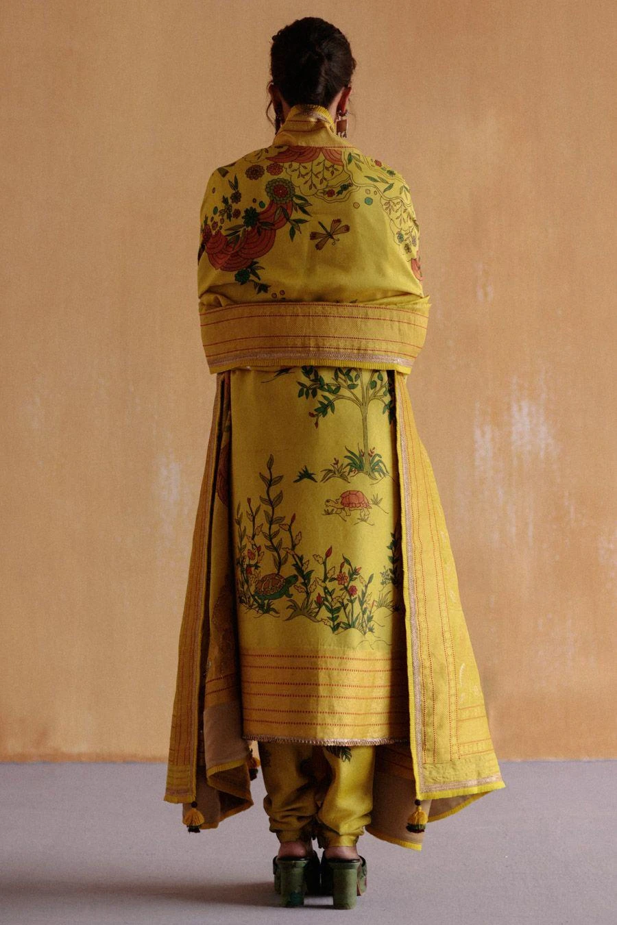 Archana Jaju Mustard Hand Painted Kalamkari Kurta Set 6 Archana Jaju Mustard Hand Painted Kalamkari Kurta Set - Image 6