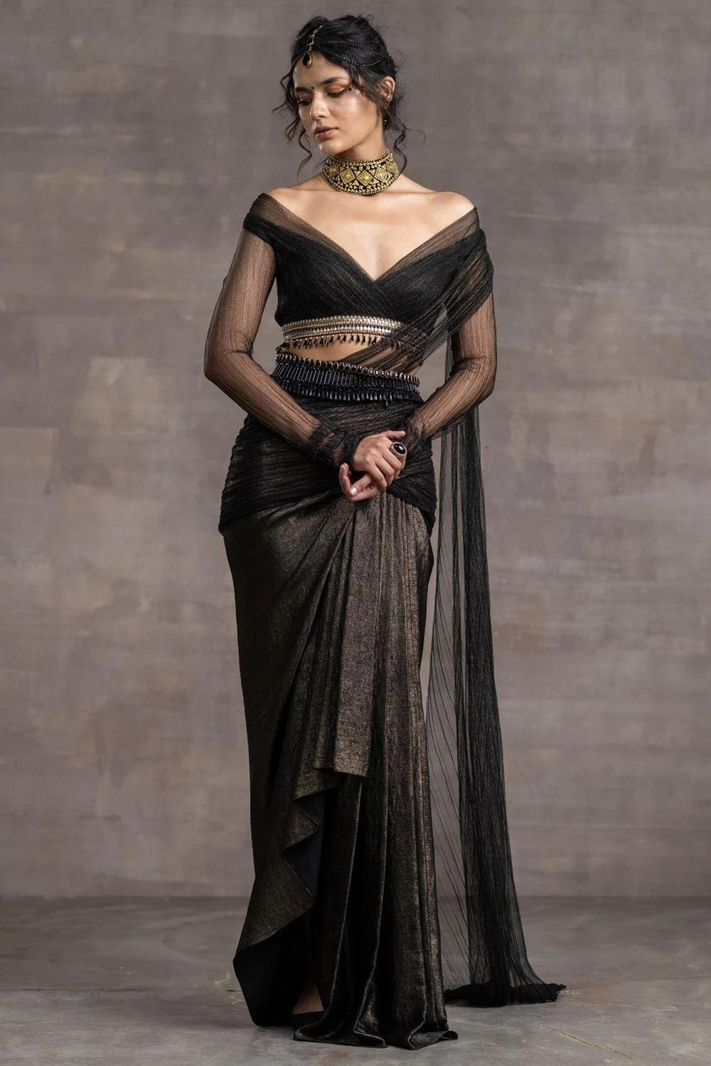 Tarun Tahiliani Metallic Gauze Concept Sari 2 Tarun Tahiliani Metallic Gauze Concept Sari - Image 2