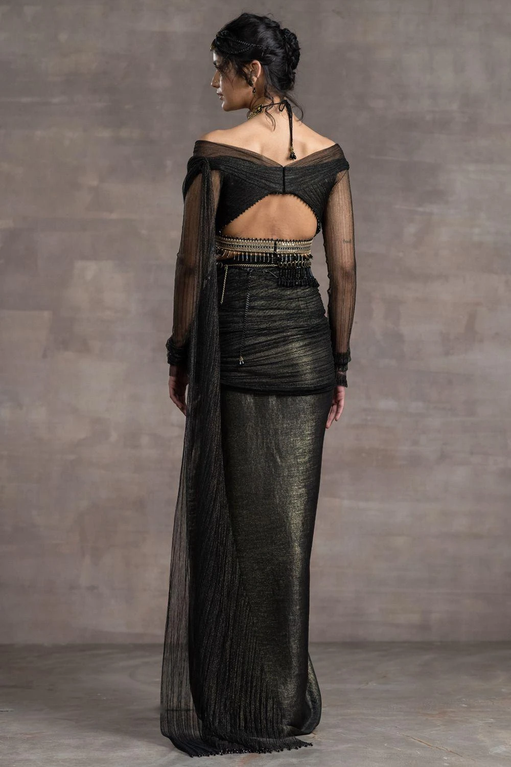 Tarun Tahiliani Metallic Gauze Concept Sari 4 Tarun Tahiliani Metallic Gauze Concept Sari - Image 4