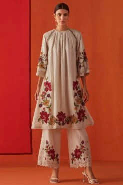 Echo Clothing Store 33 Chandrima Ivory Hibiscus Applique Kurta