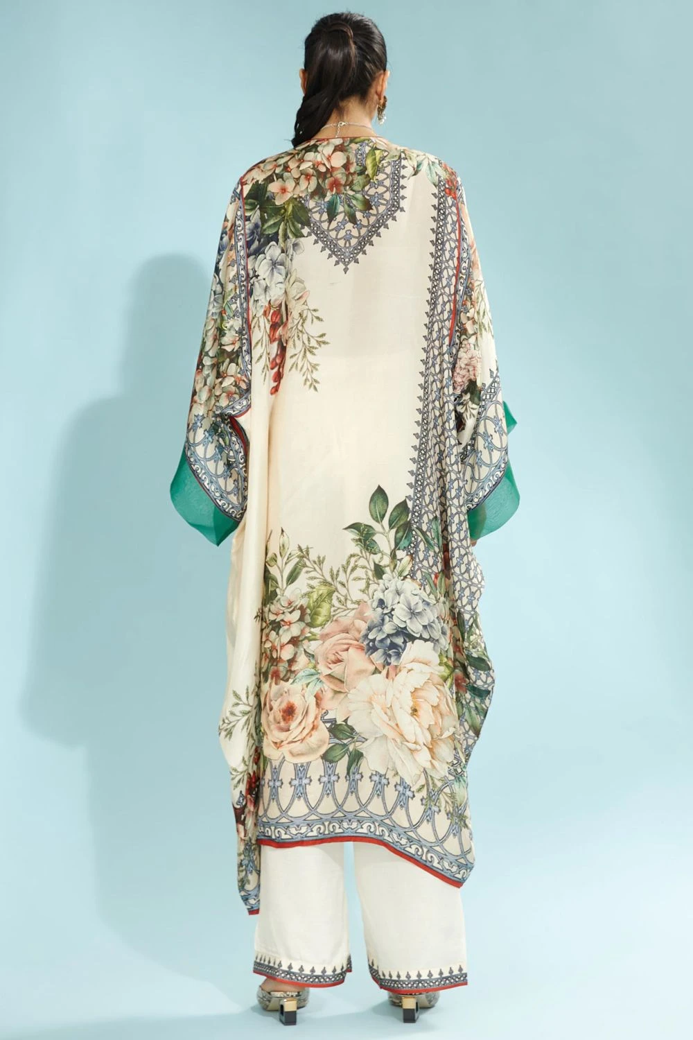 Rajdeep Ranawat Beige Kurta With Kimono Sleeves 6 Rajdeep Ranawat Beige Kurta With Kimono Sleeves - Image 6