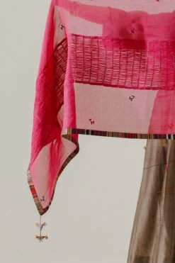 Sunira Designs Pink Handwoven Chanderi Stole -Echo Clothing Store 197sun37 6