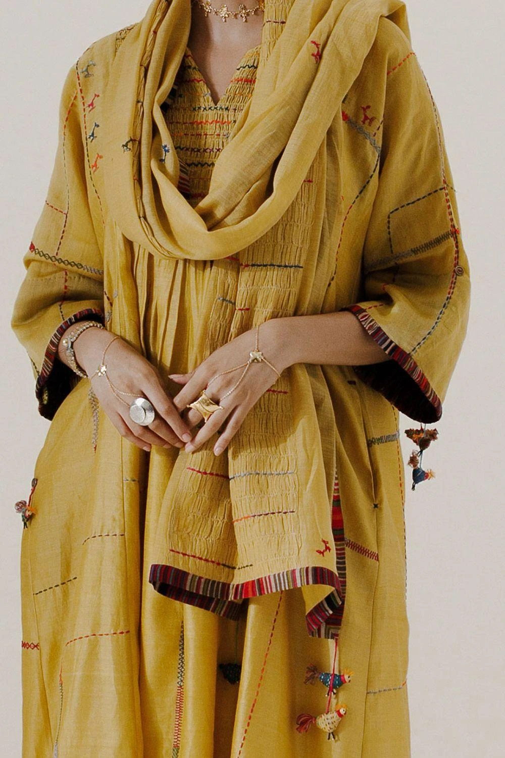 Sunira Designs Yellow Handwoven Chanderi Stole 2 Sunira Designs Yellow Handwoven Chanderi Stole - Image 2