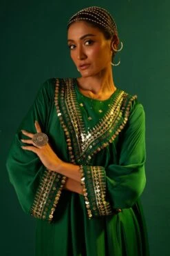 Prahnaaya Green Embellished High-low Kurta Set -Echo Clothing Store 198pra3 5