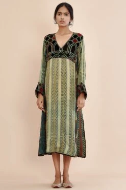 Sunira Designs Velvet Patchwork Kurta Set -Echo Clothing Store 2001ms01kdc 3