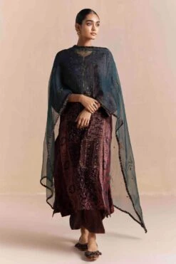 Sunira Designs Maroon Mrida Textured Phiran Kurta