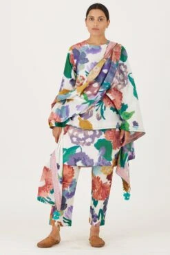 YAM Farah Floral Dupatta