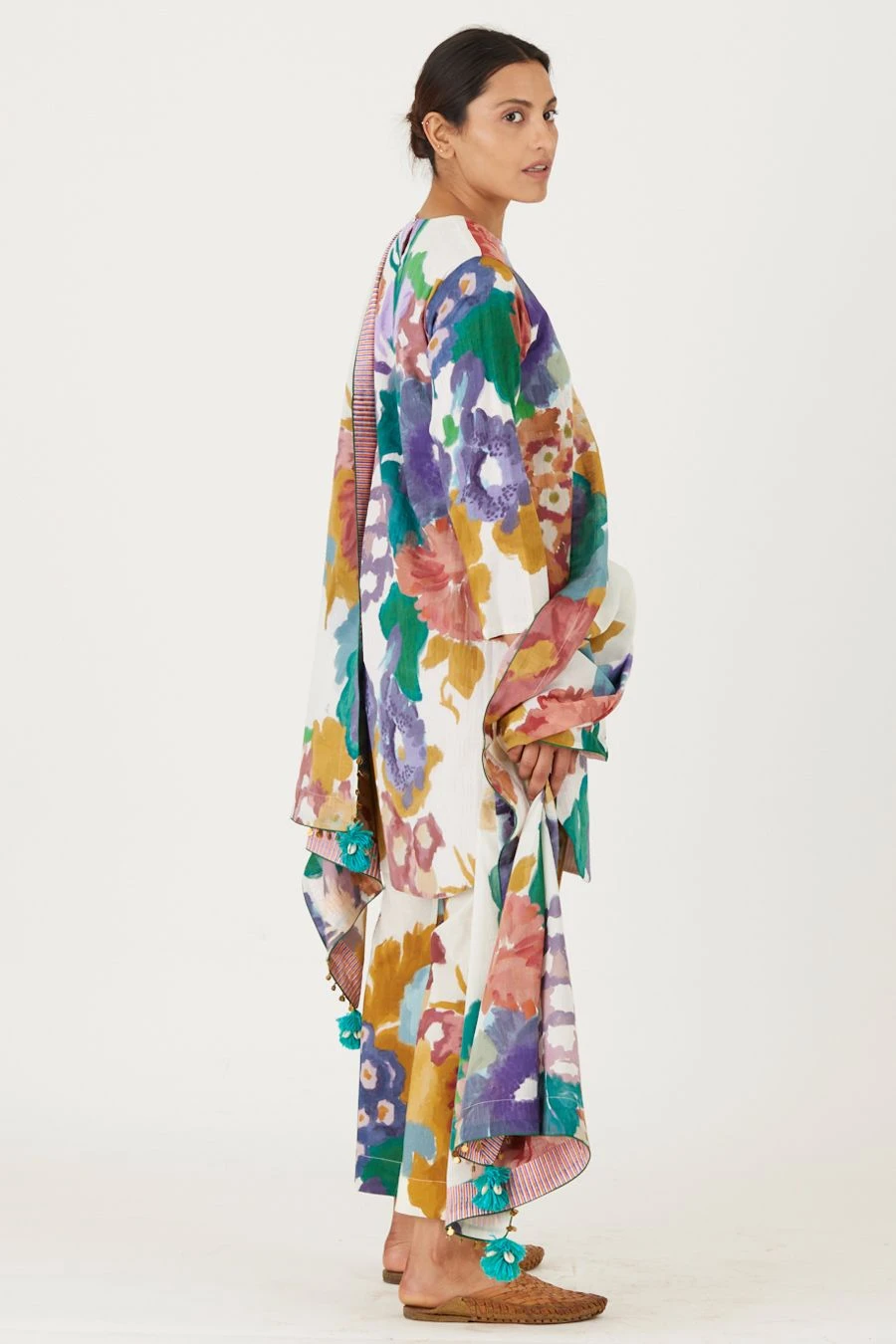 YAM Farah Floral Dupatta 3 YAM Farah Floral Dupatta - Image 3