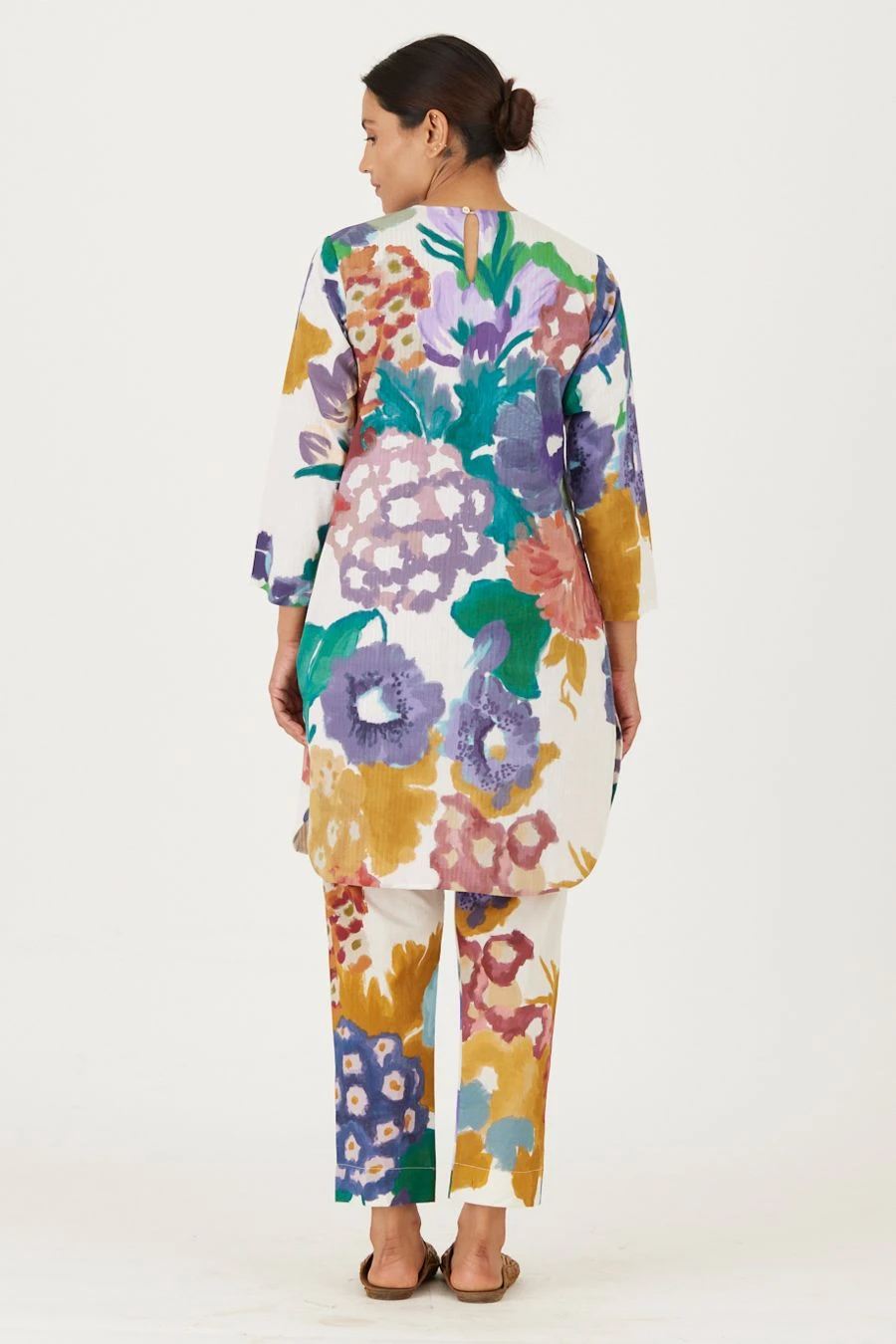 YAM Farah Floral Dupatta 6 YAM Farah Floral Dupatta - Image 6