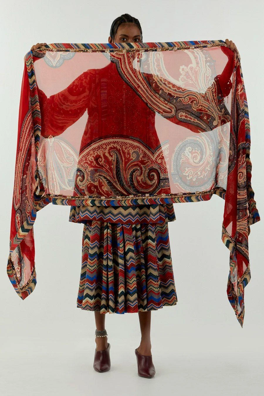 Aseem Kapoor Sindoor Kinara Odhani 2 Aseem Kapoor Sindoor Kinara Odhani - Image 2